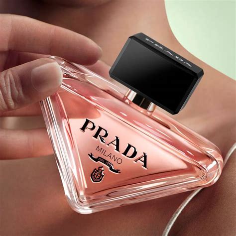 prada laradox|prada paradox review.